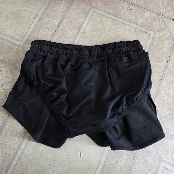 Lululemon Athletica Women's Hotty Hot Low-Rise Lined Short 2.5 - Picture 5 of 7
